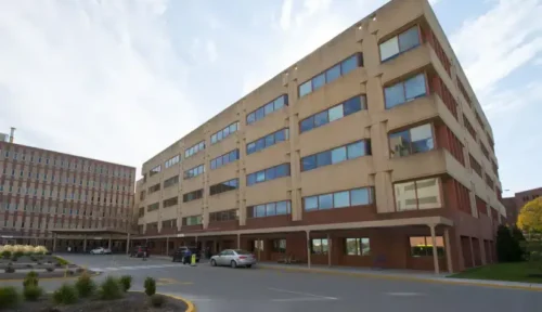 Saint Luke’s Koontz Center for Advanced Breast Cancer