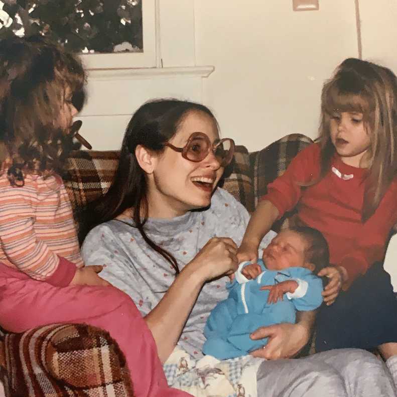 Younger mom of Becca Epperley with her three young daughters